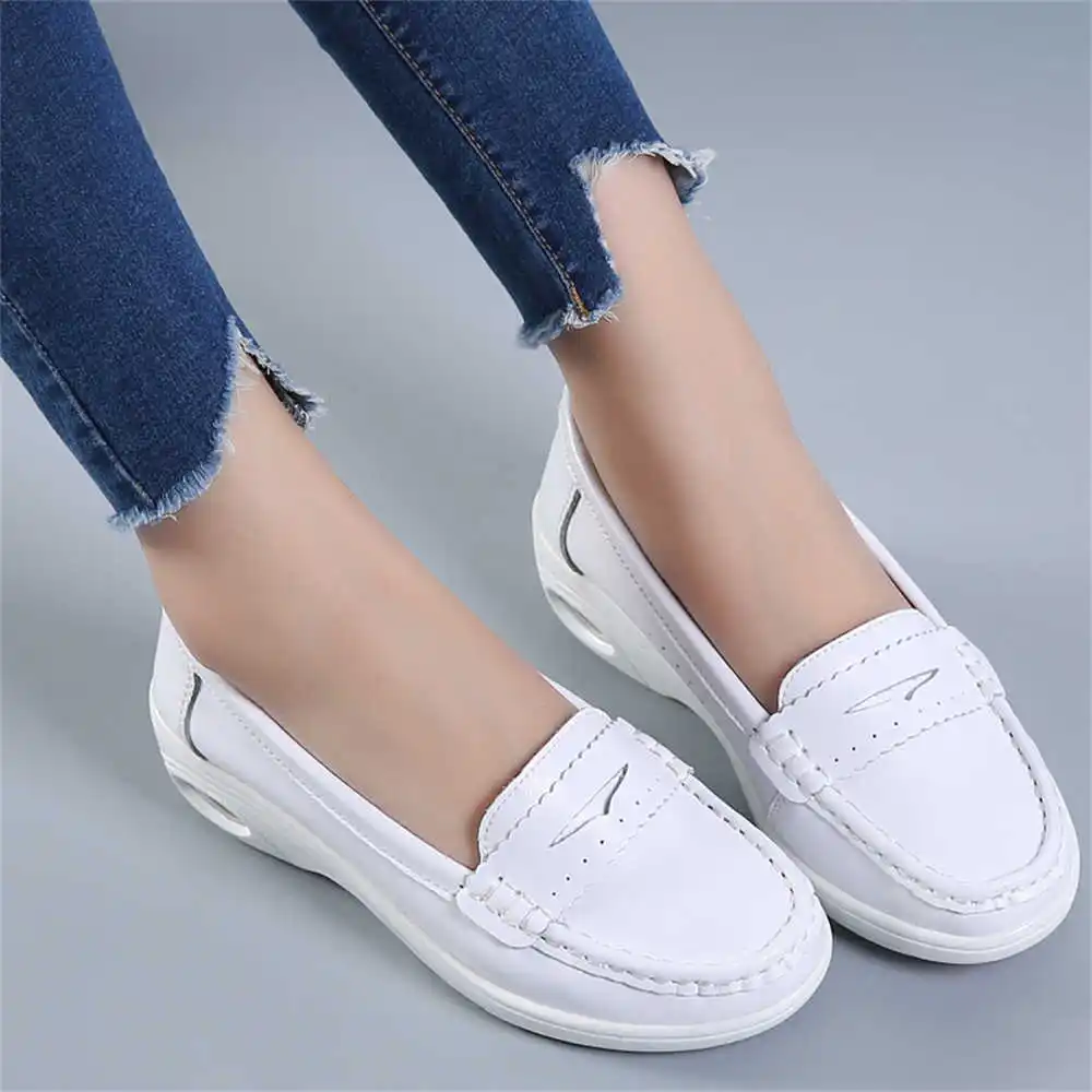 Thick Sole Slipon White Traine - Streetwear Brand Canada avaliação e preço