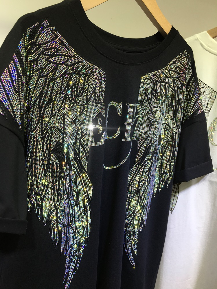 L-4XL Oversize Rhinestone Ange - Streetwear Brand Tees avaliação e preço
