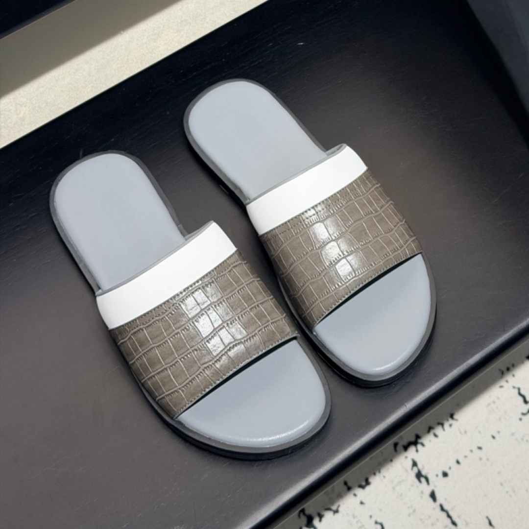 Handmade Cowhide Sandals Luxur - Streetwear Brand Luxury avaliação e preço