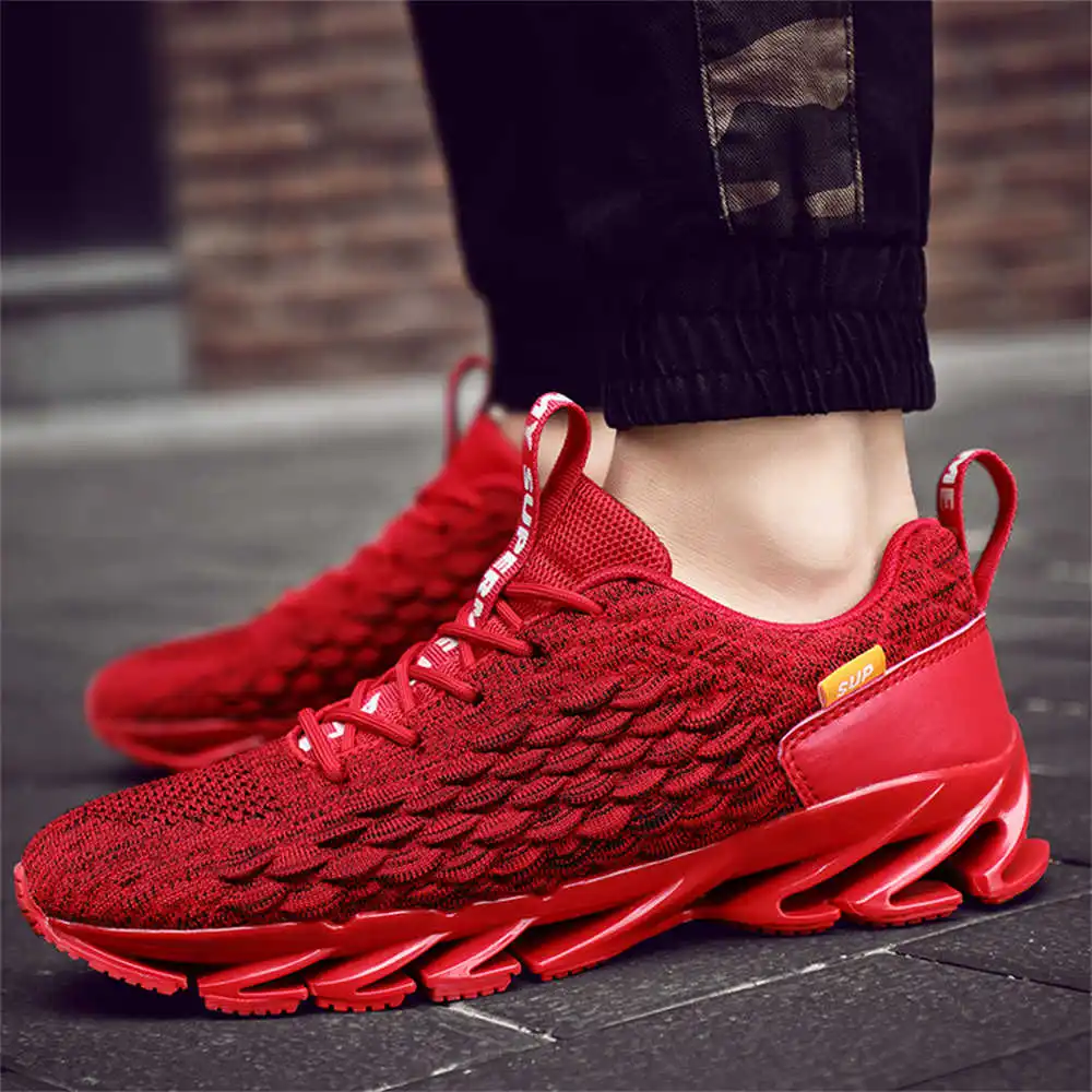 size 44 size 39 walking shoes  - Streetwear Brand Canada avaliação e preço